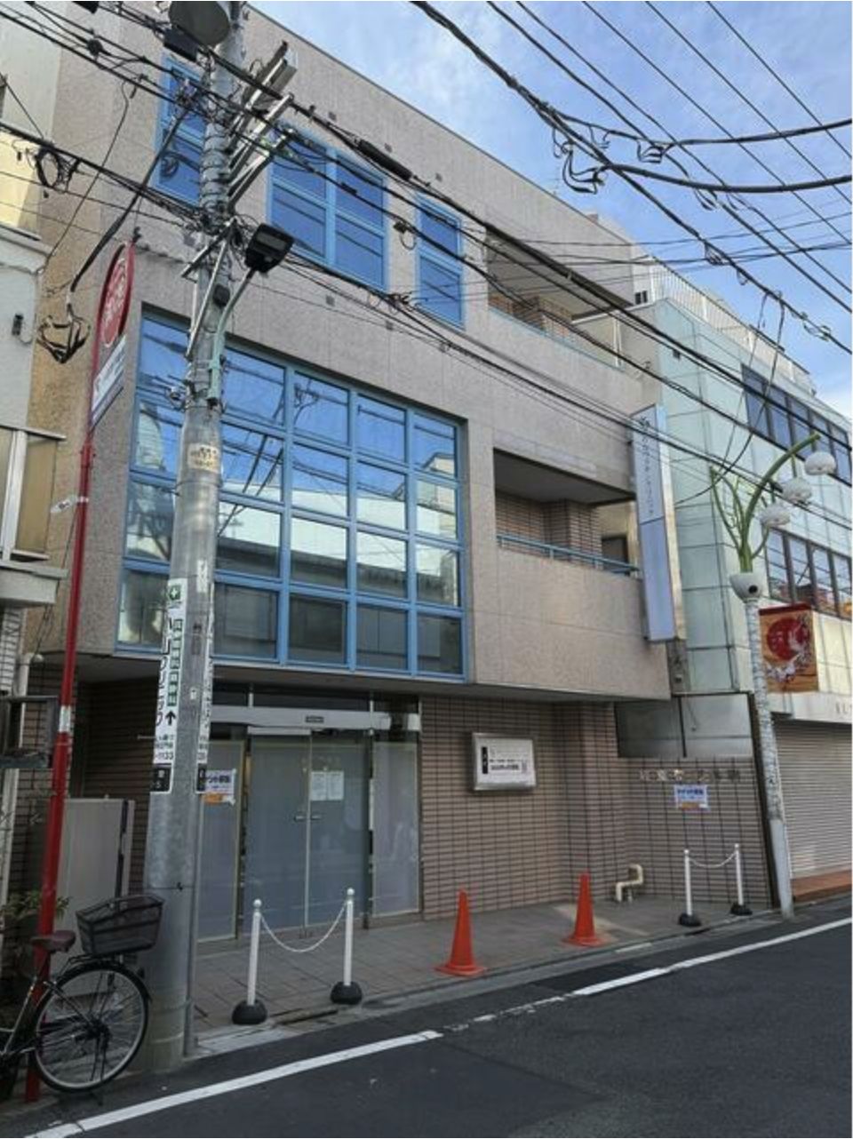 【世田谷区・経堂駅徒歩2分】42坪の広々空間！レントゲン設備等有り/クリニック・介護・飲食相談可能な大型テナント