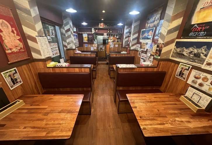 【中野区・新井薬師前駅徒歩3分】駅前主導線にある小箱飲食店居抜き物件／店舗が連なる通り沿い・約9.93坪