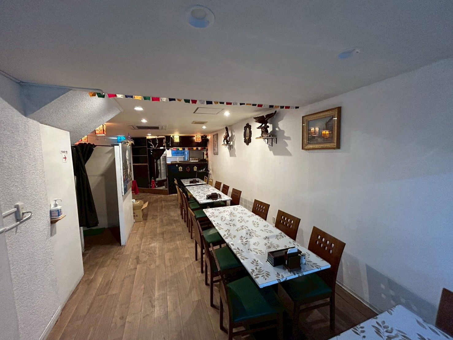 【初期費用100万円以下!】千本通付近、北野商店街路面店舗！重飲食可能な居抜き！