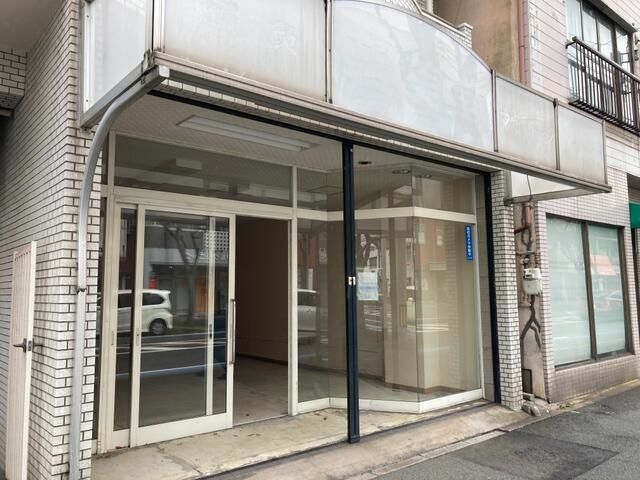 【北九州市・九州工大前駅徒歩10分/ＪＲ⿅児島本線】国道沿いで視認性良好！14.98坪・飲食店向けスケルトン物件