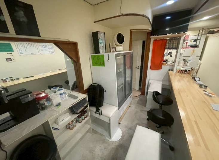 【北区・東十条駅徒歩2分】物件取得費300万円以下で始める6坪小箱店舗／小料理店・居酒屋向き居抜き物件／造作代無償