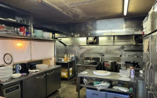 【北区・田端駅徒歩6分】明治通り沿いのラーメン居酒屋居抜き物件／町中華・中華居酒屋向け約16坪