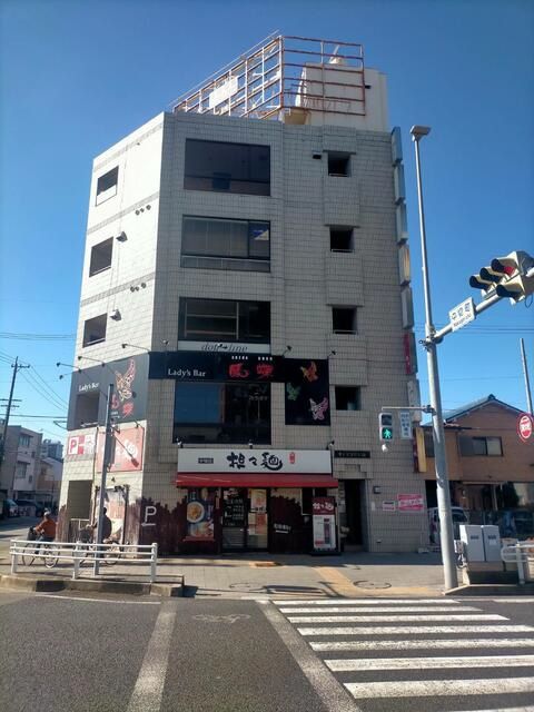 【名古屋市北区・バス停 川中 徒歩1分】黒川駅利用可/初出店にもおすすめの居抜き店舗/11.69坪・最上階・飲食店可
