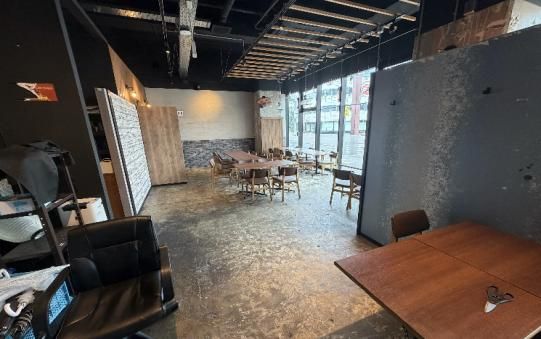 【豊田市・豊田市駅徒歩5分】けやき通り沿い1階路面の居酒屋居抜き物件／視認性◎・約30.1坪・業態制限なし