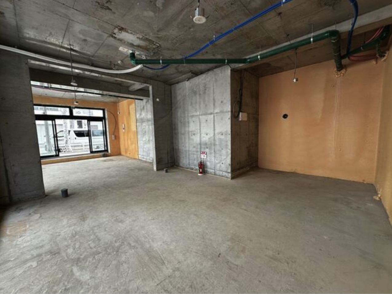 【墨田区・両国駅徒歩13分】2025年築・角地1階の新築店舗/飲食店相談可能/1フロア1テナント/フリーレント1ヶ月
