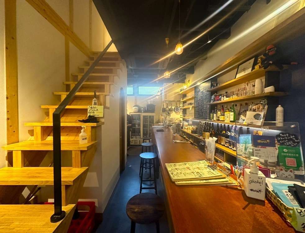 【大阪市北区・中崎町 居抜き物件】駅徒歩4分・天五中崎通商店街至近の内装美麗な居酒屋居抜き店舗