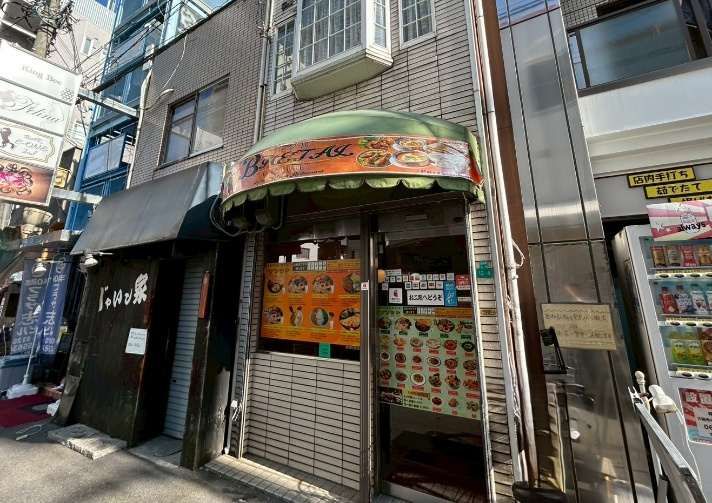 【大阪市阿倍野区 居抜き物件】大幅値下げキャンペーン中！180万円値下げ！御堂筋線・西田辺駅出口すぐ／重飲食可能な路面インドカレー店居抜き店舗