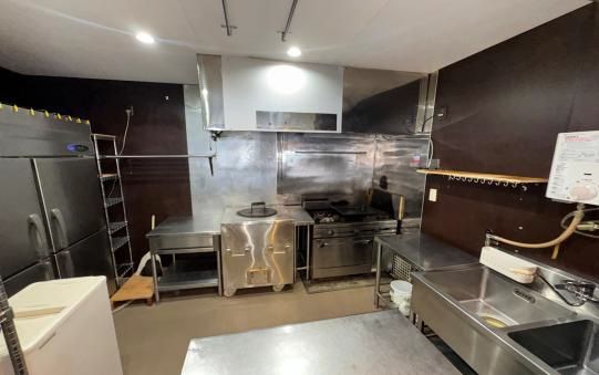 【小金井市・東小金井駅徒歩1分】中央線沿線で狙うインド料理居抜き物件／屋上看板使用可・約11.19坪