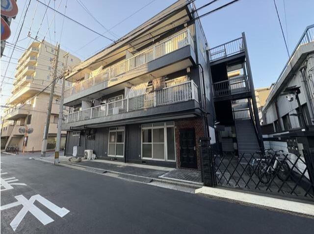 【川口市・川口駅徒歩12分】専用駐車場・駐輪スペース付き／約64㎡・スケルトン貸店舗・事務所／角部屋