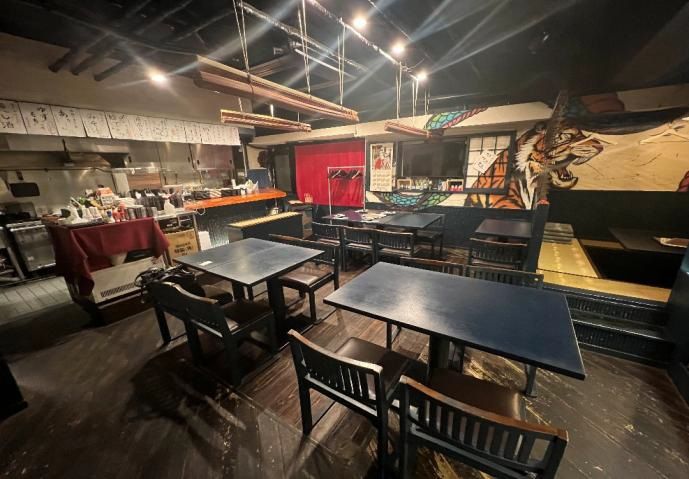 【新宿区】新宿御苑前駅徒歩2分、 新宿三丁目の喧騒から一歩外れた“通う人が多い”エリアの居酒屋居抜き物件です。