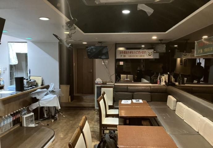 【新宿区 歌舞伎町 居抜き物件】新宿駅徒歩9分／看板設置可能なスナック・バー居抜き店舗（飲食店可）
