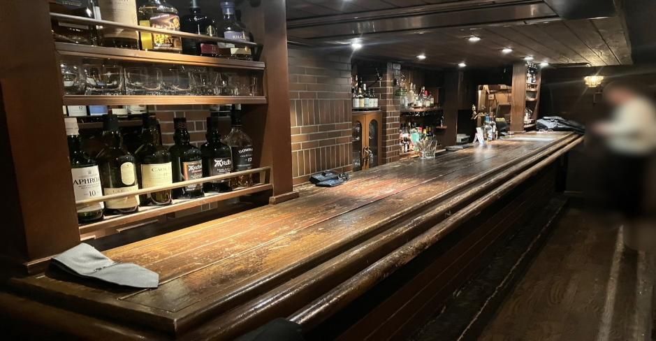 【神楽坂バー居抜き】飯田橋駅徒歩5分 本多横丁沿い 地下1階約9坪 新宿区バー開業向け物件