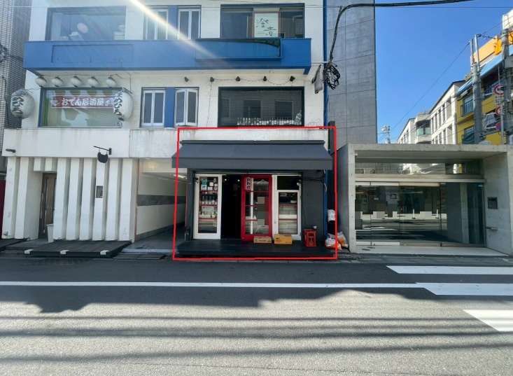 【渋谷区・裏渋エリア】渋谷駅徒歩10分・代々木公園方面も利用可／1階路面の鉄板焼き居抜き物件・約10坪