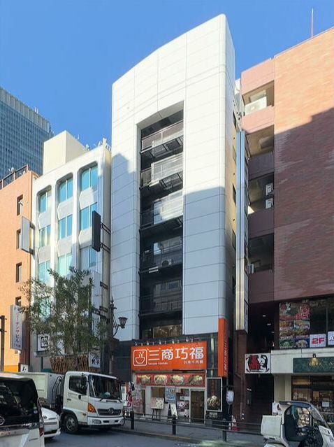 【港区・赤坂駅徒歩2分】内装付き・居抜き事務所/1フロア1テナント/24時間利用可能/軽飲食相談可