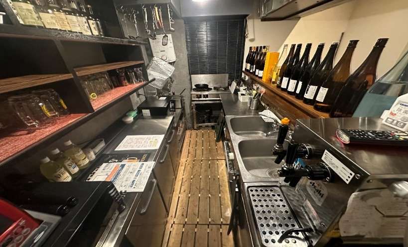 【神戸市中央区・三宮】神戸三宮駅徒歩2分のカラオケ可能な居酒屋居抜き物件