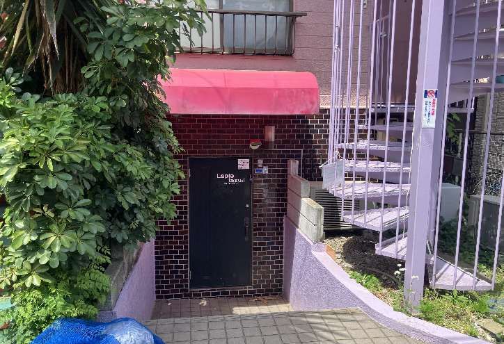 【練馬区・地下鉄成増駅徒歩3分】賃料18.7万円・9.8坪の飲食店居抜き物件／バー・スナック開業向け契約金【200万円以下・造作代無償】