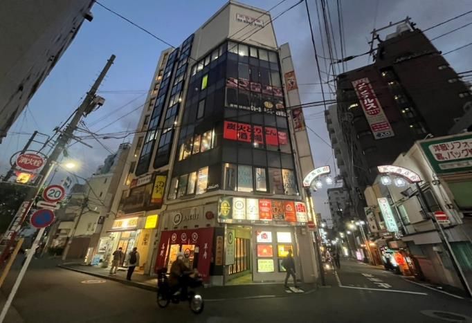 【豊島区】巣鴨駅徒歩1分/駅前ロータリー角地/視認性◎/居酒屋居抜き物件/約15.08坪