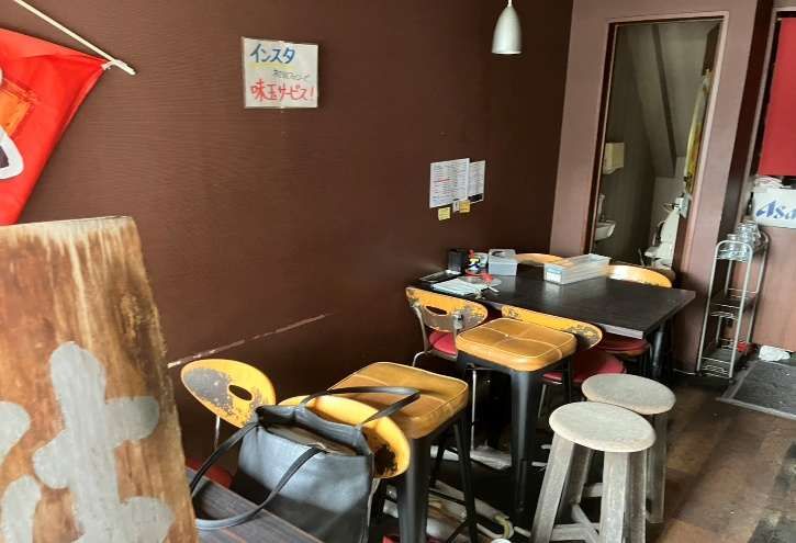 【足立区・竹ノ塚駅徒歩4分】飲食店237店が集まる駅前エリアのラーメン店居抜き物件／1階路面・約21.63坪