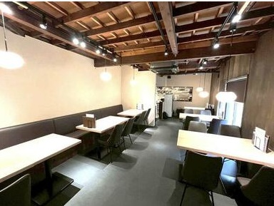 【足立区】北千住駅徒歩8分！お洒落な内装☆地域密着型飲食店物件
