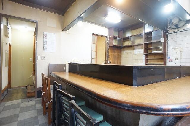 千葉駅徒歩2分！駅近・重飲食可能◎カウンター付き居抜き物件