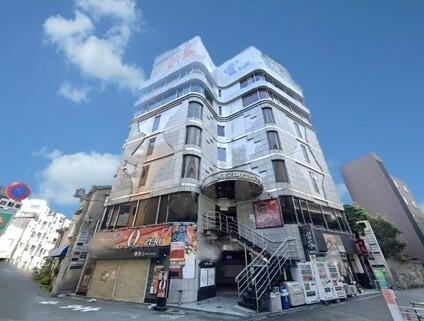 平野駅徒歩1分！駅近・お洒落な外観・最上階☆Barに最適物件