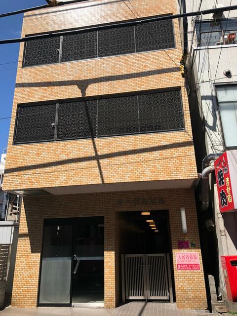 旦過駅徒歩4分！駅近☆24時間営業可能・居酒屋に最適物件