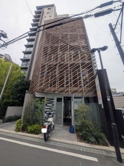 浦和駅徒歩5分！目立つ外観で視認性良好◎駅近・バルコニー付き物件