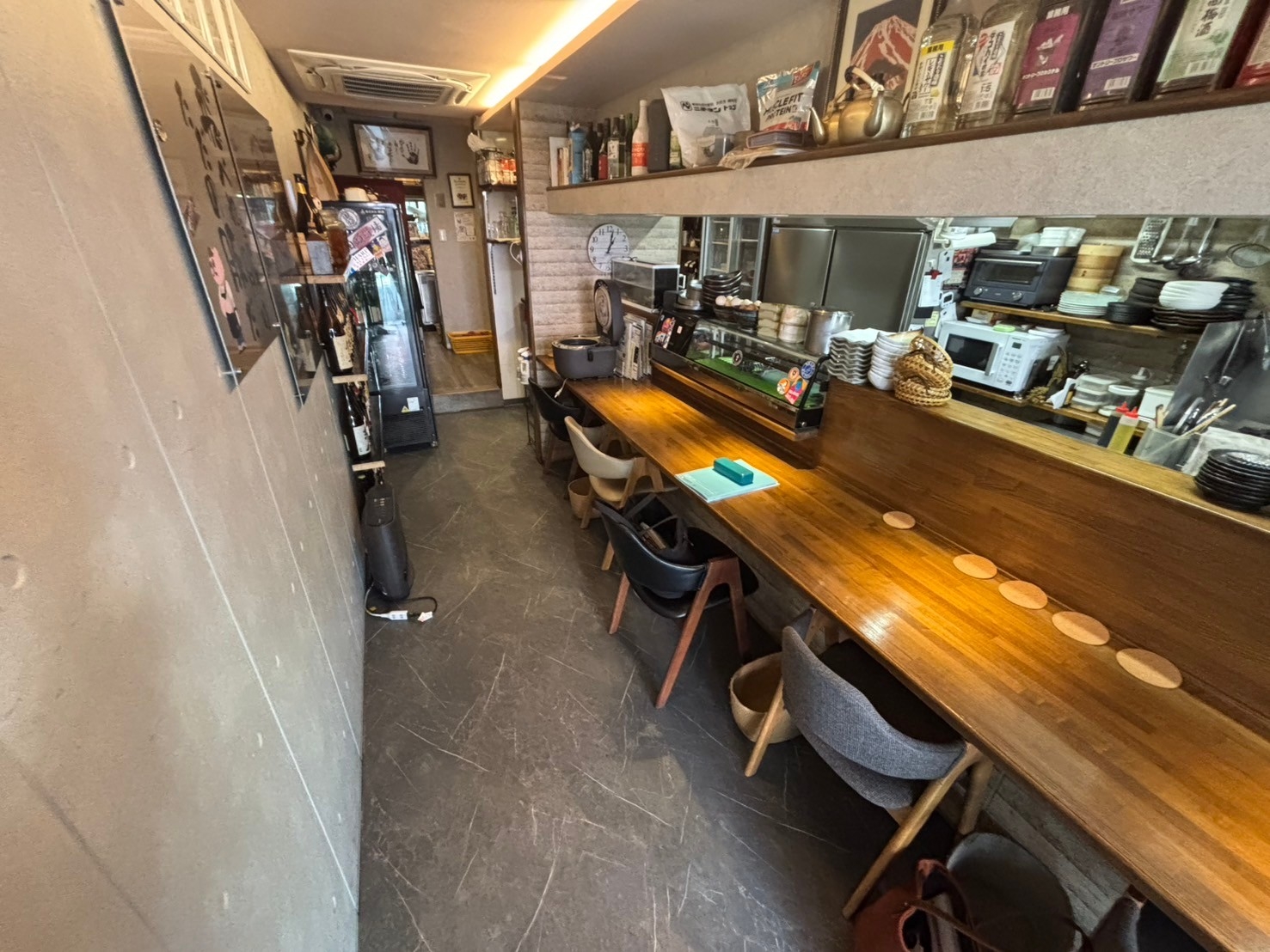 片町線忍ケ丘駅徒歩4分焼き鳥屋居抜き物件！