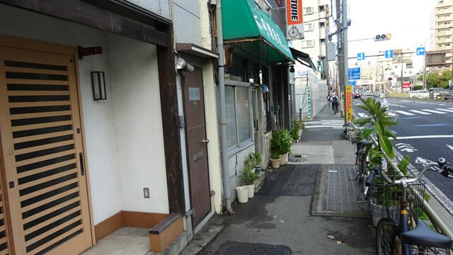 【品川区】立会川駅徒歩5分！国道沿いに面し視認性抜群☆1階路面店物件