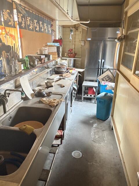 荒川一中前駅徒歩3分！地域密着型・24時間営業可能飲食店物件【荒川区】