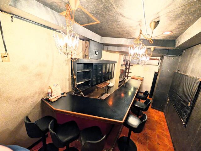 蒲田駅徒歩5分！重飲食も可能◎中央通り沿いスナック居抜き物件