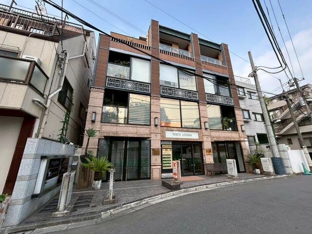 表参道駅徒歩5分！人気エリアで集客見込◎飲食店物件